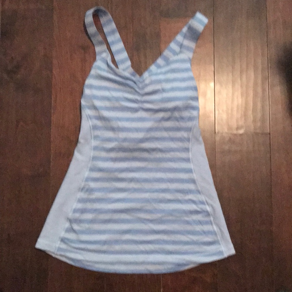 Lululemon tank
